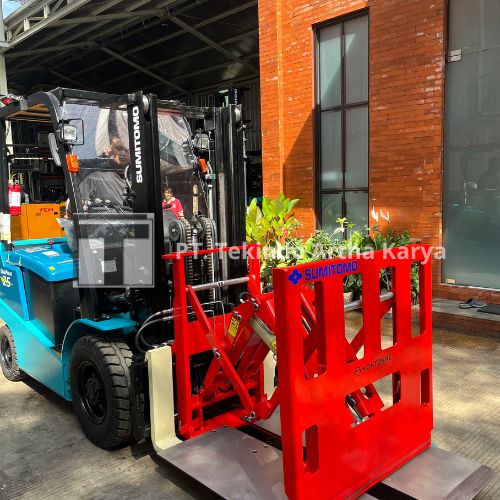 Forklift Battery Counterbalance Sumitomo 2.5Ton With Attachment Fork Push Pull