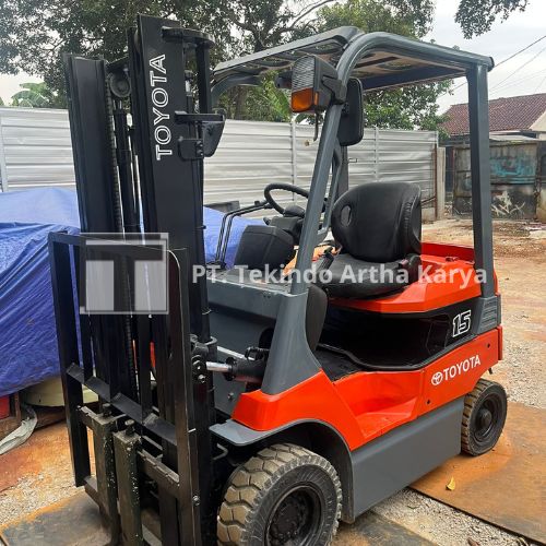 Forklift Counterbalance Toyota 1.5 Ton